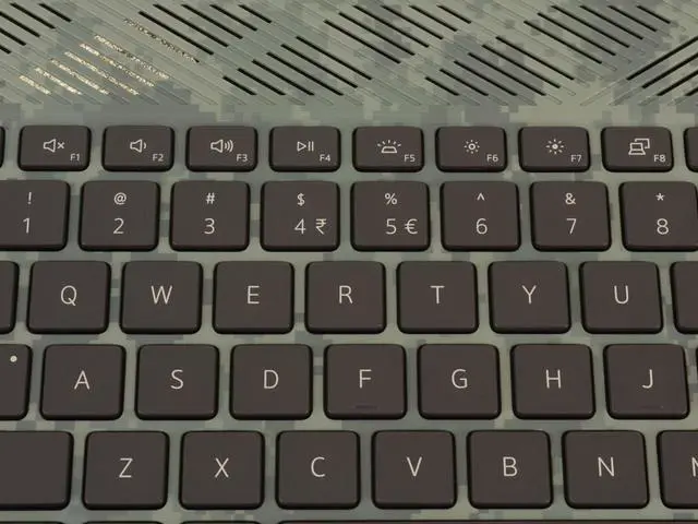 Alt view image 7 of 7 - US INTL Dell OEM G Series G15 5520 5521 5525 Palmrest Laptop Keyboard 2XTGG