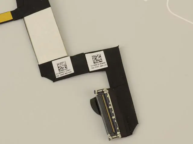 Alt view image 3 of 6 - Dell OEM Alienware Area-51m 17.3" FHD LCD Screen Display LCD Screen 8YHG2