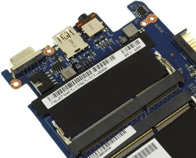 Alt view image 4 of 10 - Dell T9Np3 System Board Core I7 2.1Ghz (I73687U) W Cpu W Base 8X5P9 Latitude