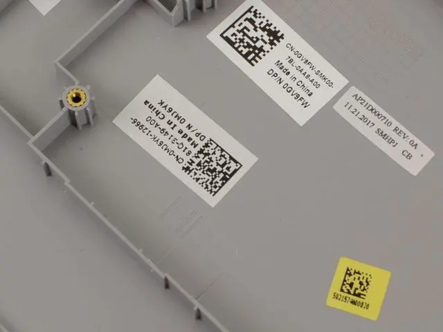Alt view image 3 of 4 - New Dell OEM Inspiron 5770 5775 Palmrest Keyboard Assembly No TP MJ6YK