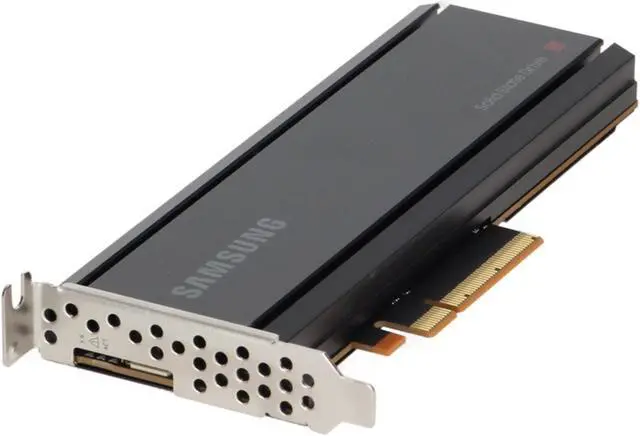 Main image of Dell 1.6TB PCIe Gen4 NVMe MU TLC LP AIC SSD PM1735 (Y7D7D)