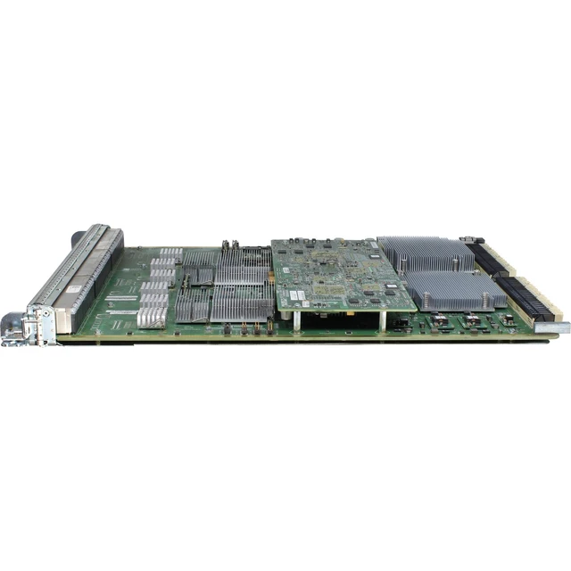Alt view image 3 of 5 - Juniper EX8200-48T 48P 1GbE BASE-T Line Card Module EX8200-48T