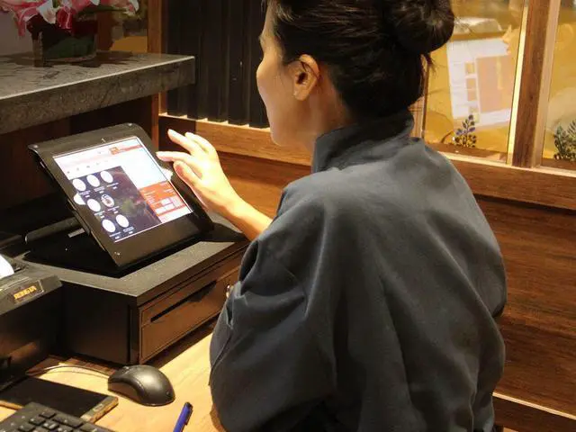 Alt view image 4 of 7 - Beelta Retail Tablet Stand for 10.2 inch iPad 7th/8th Generation, Business Desktop POS iPad Stand, Anti Theft Kiosk Countertop iPad Stand Holder, 360° Swivel Base, for Office Reception, Metal, Black