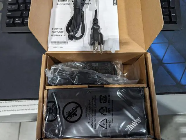 Alt view image 6 of 7 - Lenovo Thinkpad Universal USB-C Dock V2 40B70090US