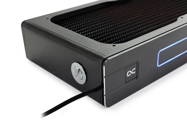 Alt view image 5 of 7 - Alphacool Core XT45 Full Copper 360mm Radiator, 120mm, G1/4, 50mm, Black (14584)