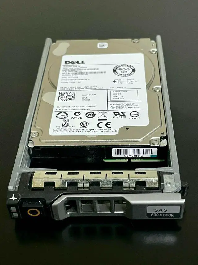 Alt view image 4 of 13 - Dell 7YX58 600 GB Hard Drive - 2.5" Internal - SAS (6Gb/s SAS)