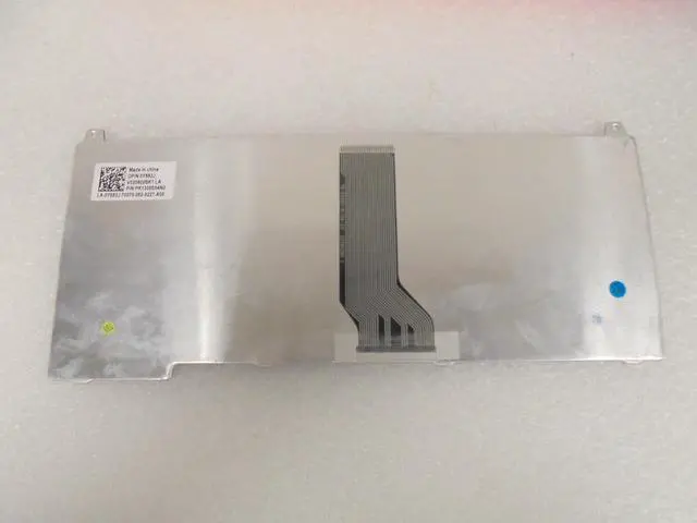 Alt view image 4 of 4 - New Spanish Dell OEM Vostro 1510 1310 2510 Keyboard Y883J