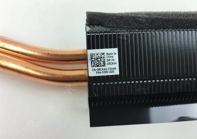 Alt view image 3 of 10 - 8CK44 CPU Heatsink Assembly ASSY,HTSNK,INTEL,AIO,2720