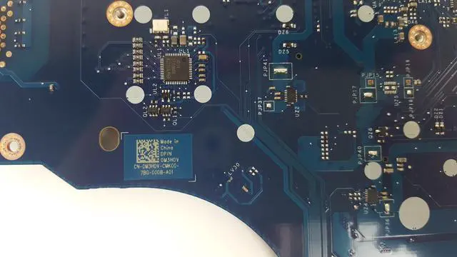 Alt view image 4 of 8 - Dell Latitude 5580 Intel i5-7300U 2.6GHz Laptop Motherboard M3HDV 0M3HDV