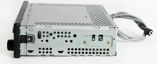 Alt view image 4 of 7 - Honda Accord 01-02 Radio AM FM CD Aux Input w Code 39100-S84-A410-M1 2PA1