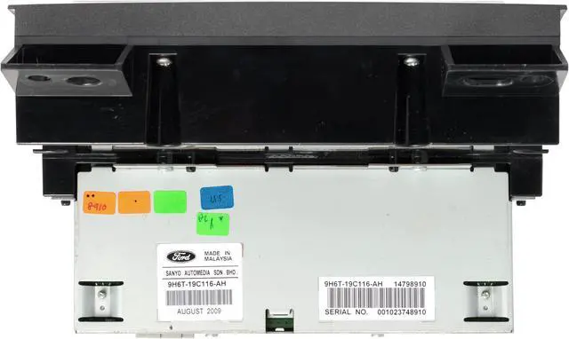 Alt view image 5 of 5 - 2010 Lincoln MKZ OEM Display Screen w Radio Controls Part Number 9H6T-19C116-AH