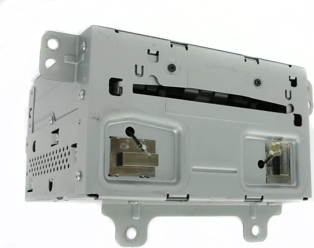 Alt view image 3 of 6 - UNLOCKED 2013 Buick Regal AM FM MP3 Radio CD Player Sat 22979837 UFU UP9