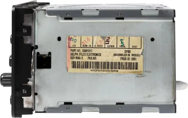 Alt view image 5 of 5 - 2002-03 Chevrolet Blazer AM FM Radio CD Cassette Player AUX Upgrade 15091317 UN0