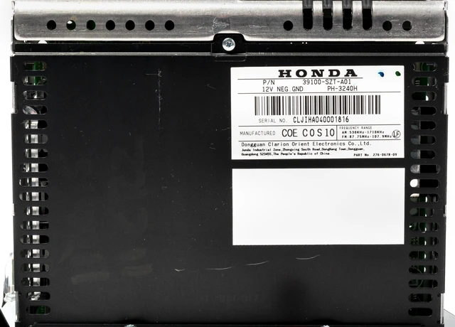 Alt view image 5 of 5 - 2011-12 Honda CR-Z AM FM Radio CD Player Auxiliary Input Part Number 39100SZTA01