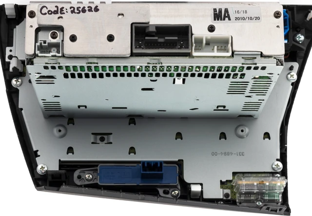 Alt view image 4 of 5 - 2011-12 Honda CR-Z AM FM Radio CD Player Auxiliary Input Part Number 39100SZTA01