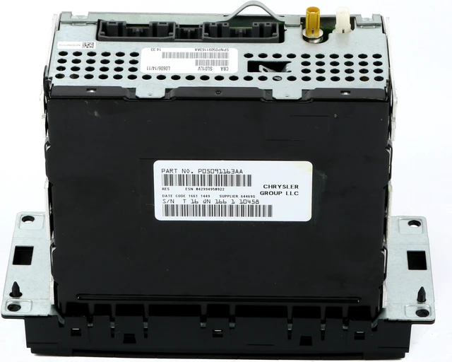 Alt view image 6 of 6 - 13-16 Dodge Avenger Jeep Patriot AM FM mp3 Sat Radio CD With Aux P05091163AA RES