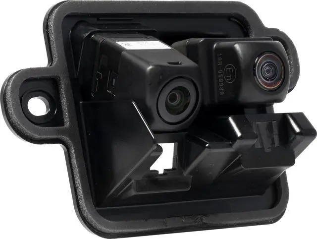 Alt view image 3 of 4 - 2021-23 Toyota Sienna Side Mirror Internal Camera Assembly Model ID 867C0-08010