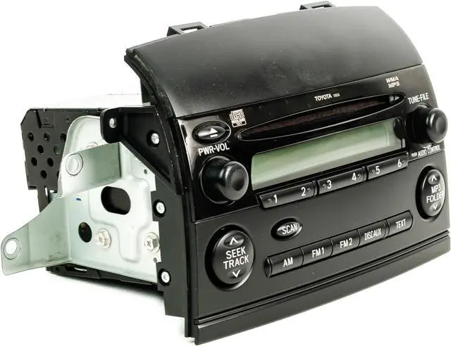 Alt view image 4 of 6 - 08-10 Toyota Sienna OEM Single AM FM CD Player Radio Receiver 11826 86120-08220