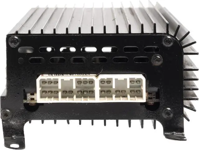 Alt view image 4 of 4 - 1996-1998 Jeep Grand Cherokee Audio Radio System Amplifier Model Number 56008993