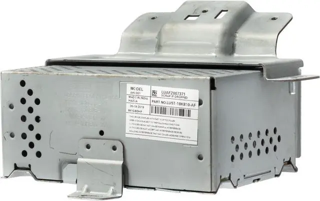 Alt view image 2 of 4 - 2020 Ford Ecosport AM FM Satellite-Capable Radio Mp3 Player Model LU5T-18K810-AF