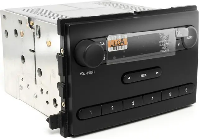 Alt view image 4 of 6 - 2006 Ford F250 F350 Super Duty Original AM FM Stereo Receiver 6C3T-18K810-AB