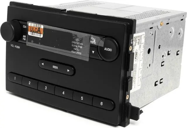 Alt view image 3 of 6 - 2006 Ford F250 F350 Super Duty Original AM FM Stereo Receiver 6C3T-18K810-AB