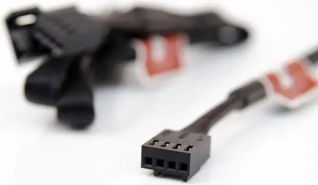 Alt view image 2 of 2 - Noctua NA-SEC1 Accessory 4-pin Extension Cables