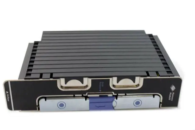 Alt view image 5 of 6 - Dell PowerEdge R920 Memory Module Riser Board XKF54 w/2MGRW Bracket 12-Slot DIMM