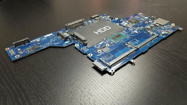 Alt view image 3 of 8 - Dell Mwdpn System Board Core I7 2.1Ghz (I74600U) W Cpu Latitude E5540