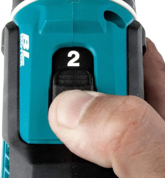 Alt view image 4 of 7 - Makita Xfd13Sm1 18V Lxt Lithium-Ion Brushless Cordless 1/2" Driver-Drill Kit (4.0Ah)
