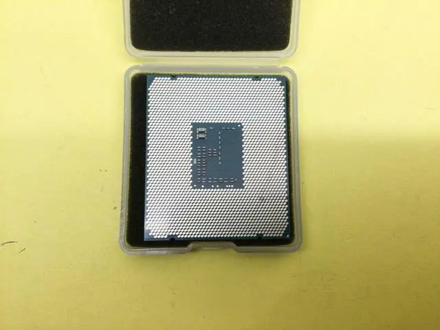 Alt view image 5 of 11 - INTEL Sr203  Xeon 8Core E52667V3 3.2Ghz 20Mb Smart Cache 9.6Gt S Qpi Socket Fclga20113 22Nm  135W Processor Only-Sr203
