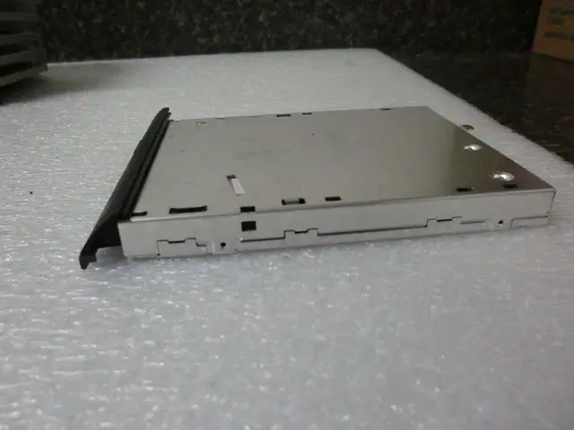 Alt view image 4 of 6 - HP DVDRW CDRW SATA Drive UJ8D1 657534-TC2 684329-001