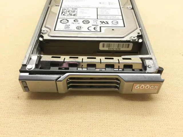 Main image of Y4MWH Dell EqualLogic 0Y4MWH 600GB SAS 10K 2.5" 6Gbps HDD Hard Drive ST9600205SS