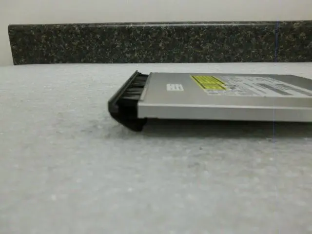Alt view image 4 of 4 - HP DVDRW CDRW  SATA Drive GT50N 657534-6C0 684329-001