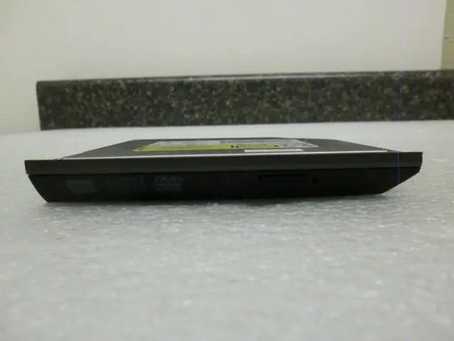 Alt view image 2 of 4 - HP DVDRW CDRW  SATA Drive GT50N 657534-6C0 684329-001