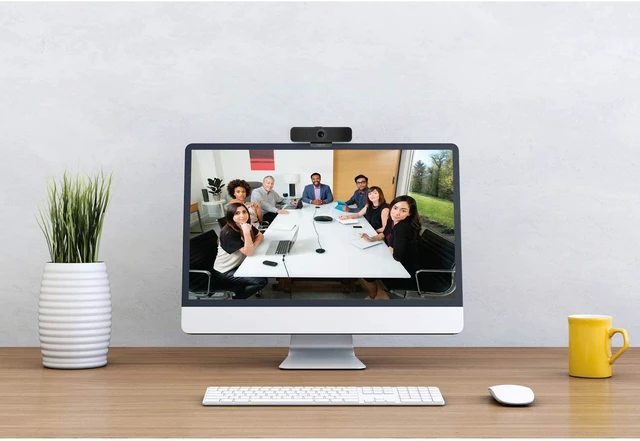 Alt view image 3 of 5 - Logitech C925-E Business Webcam, HD 1080p/30fps Video Calling, Light Correction, Autofocus, Clear Audio, Privacy Shade, Works with Skype Business, WebEx, Lync, Cisco, PC/Mac/Laptop/MacBook - Black
