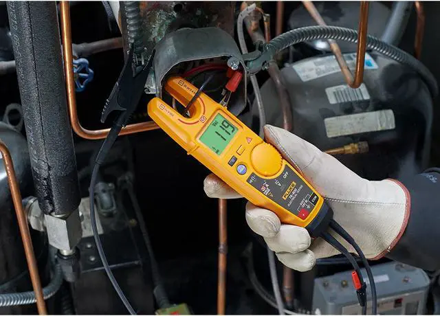 Alt view image 5 of 7 - Fluke 4910331 T6-600 Electrical Tester with Field Sense Technology