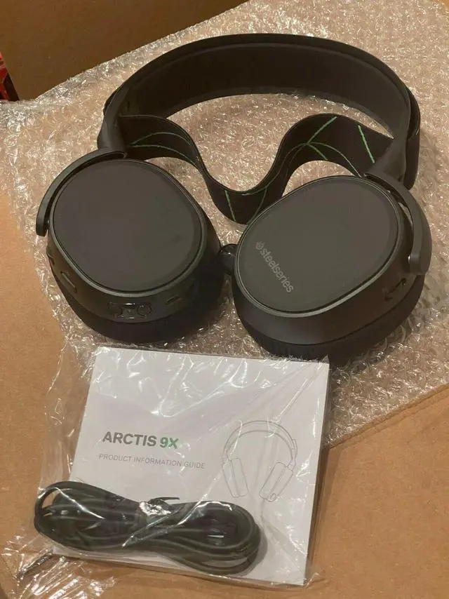 Alt view image 7 of 20 - SteelSeries Arctis 9X Wireless Gaming Headset - Xbox One