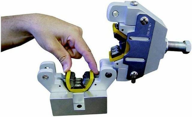 Alt view image 2 of 2 - Mastercool A/C Hose Crimper 71550 New