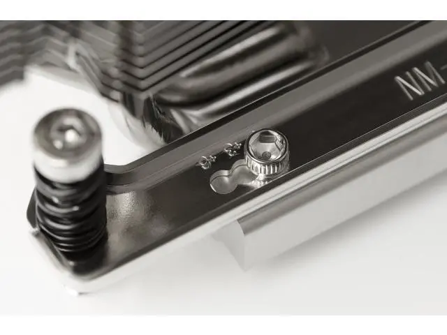 Alt view image 5 of 6 - Noctua NH-U14S TR4-SP3, Premium-grade CPU Cooler for AMD sTRX4/TR4/SP3 (140mm, Brown)