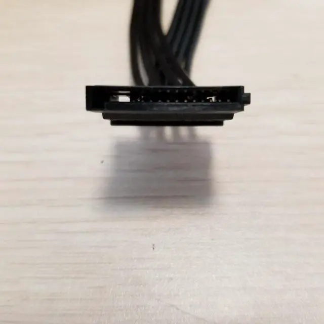 Alt view image 3 of 3 - 4Pin IDE Molex to 5-Port 15Pin SATA Power Cable Cord Lead 18AWG Wire For Hard Drive HDD SSD PC Server DIY Black