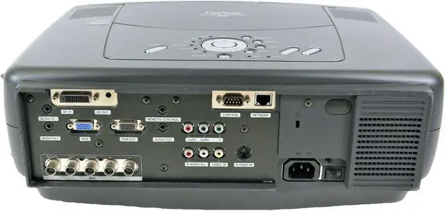 Alt view image 2 of 4 - ViewSonic PJ1165 3LCD Projector 3500 Lumens XGA Large Venue HDMI-adapter bundle