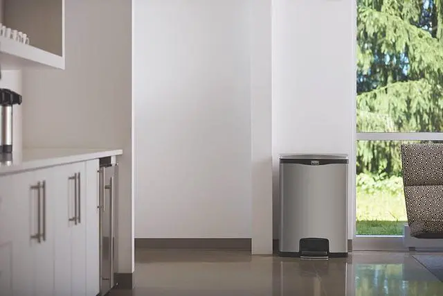 Alt view image 11 of 14 - Rubbermaid Commercial Slim Jim Waste Container 1901999
