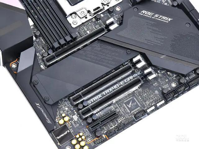 Alt view image 7 of 14 - ASUS ROG STRIX TRX40-XE GAMING sTRX4 AMD TRX40 SATA 6Gb/s ATX AMD Motherboard