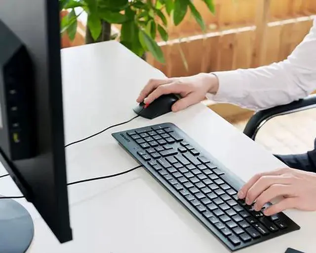 Alt view image 8 of 13 - Lenovo Essential Wired Combo Keyboard and Mouse (French Canadian 058)