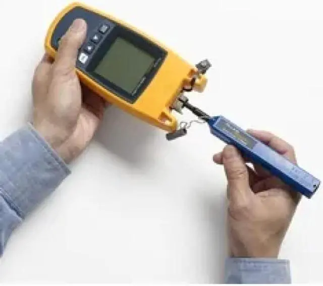 Alt view image 5 of 6 - FLUKE NETWORKS CORE QUICKCLEAN-2.5-1P SINGLE QUICK CLEAN CLEANER