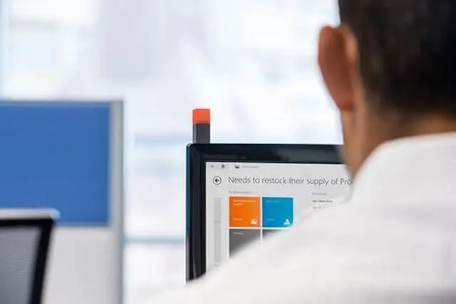 Alt view image 10 of 12 - Embrava Blynclight Mini - Busy Light for The Office