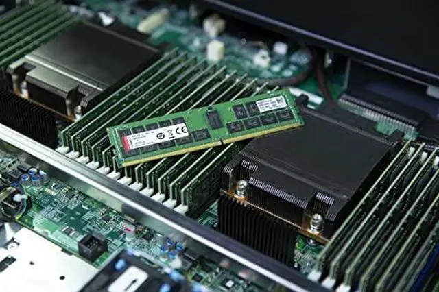 Alt view image 3 of 6 - Kingston Server Premier 16GB 3200MT/s DDR4 ECC Reg CL22 DIMM 1Rx8 Server Memory Hynix C Rambus - KSM32RS8/16HCR