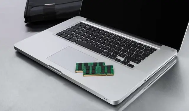 Alt view image 5 of 9 - Kingston 16GB 5600MT/s DDR5 Non-ECC CL46 SODIMM 1Rx8