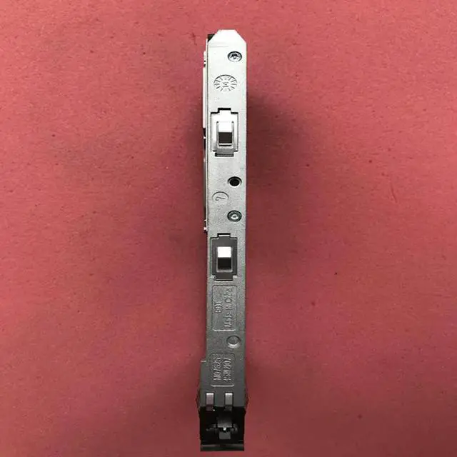 Alt view image 3 of 4 - OwnShoe Almost HDD For V7000 146GB 2.5" SAS 6 Gb/s 32MB 15000RPM For Internal HDD For Server HDD For 45W3869 45W6591